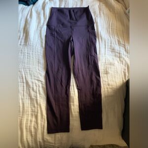 Yogalicious Maroon Three-Quarter Leggings